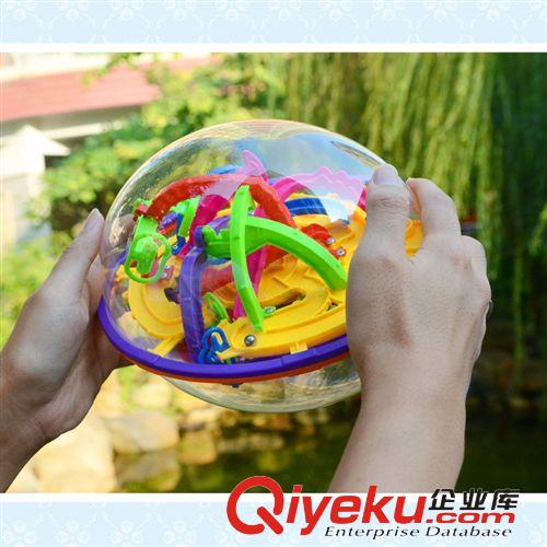 益智系列 挑戰(zhàn)史上最強(qiáng)大腦新奇特玩具智力過關(guān)3D智力迷宮球 （209關(guān)）原始圖片3