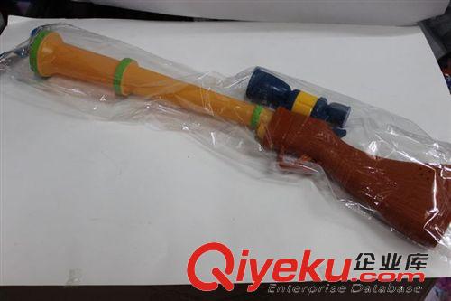 玩具槍系列 小額混批發(fā)流行兒童力控玩 具熊出沒語 音槍帶燈光音樂+投 影圖原始圖片3