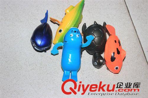 車片/片裝系列玩具 小額混批發(fā)力控上鏈發(fā)條玩具 上鏈游水動物 伴澡玩具混批 1板16只原始圖片2
