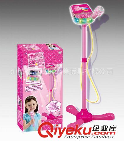 促銷禮品類 批發(fā)熱銷 電動搖擺樂樂魚 5款帶燈帶音樂彩盒包裝 搖擺滑行
