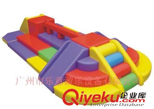 幼兒園設(shè)備 供應(yīng) 兒童用品 游樂(lè)玩具 球池滑梯組合 兒童爬滑組合原始圖片2