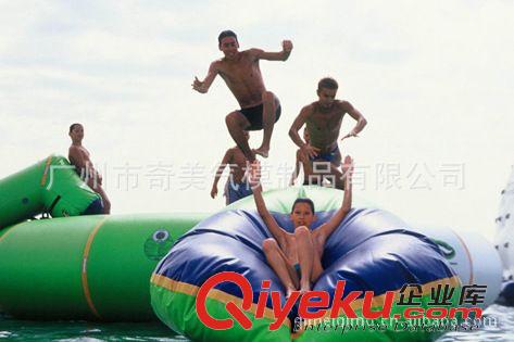 充氣水上產品 【專業廠家銷售】供應充氣水上排球場|水上足球場|各種競賽球場