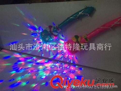 發光/閃光玩具 七彩舞臺旋轉 蓮花七彩燈光音樂棒 閃光音樂魔法棒 地攤熱賣玩具原始圖片3