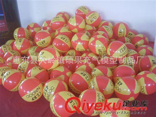 球類玩具 工廠tg30CM充氣兩色球，PVC充氣玩具，PVC充氣廣告模型原始圖片3