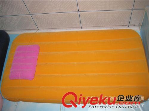 植絨充氣床墊系列 供應(yīng)充氣家具 充氣床墊 植絨氣墊 單人床墊 戶外野營充氣墊
