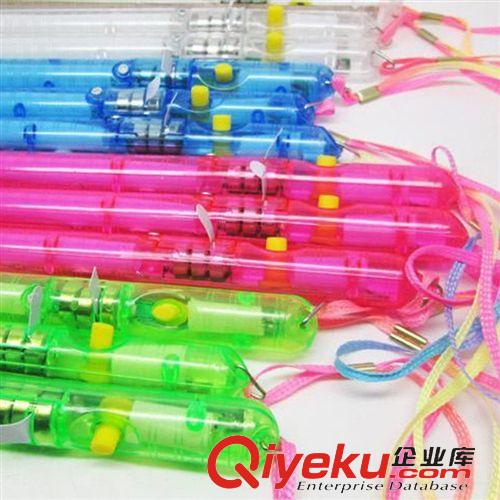 圣誕節，演唱會助威用品 廠家直銷七彩透明閃光棒 閃光棒 節日道具閃光棒 LED閃光棒