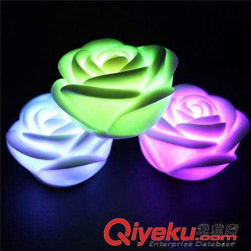 發光玩具 創意地攤七彩發光玫瑰花小夜燈 仿真led情人節電子玫瑰燈 小夜燈原始圖片3