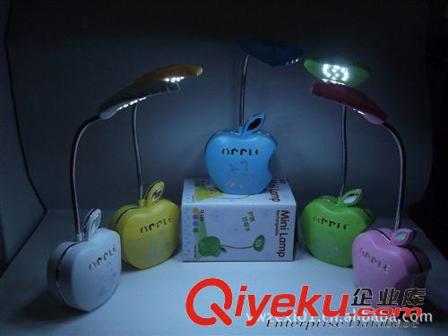 臺燈 新可愛卡通 kitty貓充電式LED省電臺燈小夜燈 創意卡通燈 多款式