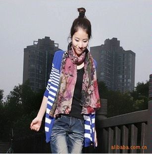 絲襪清倉 新{mfl} 秋冬季風(fēng)靡全球 涂鴉圍巾 棉圍巾  清倉處理原始圖片3