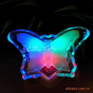 本月新款小夜燈 新蝴蝶燈小夜燈 蝴蝶形LED小夜燈 節(jié)能燈式 LED 小夜燈原始圖片2