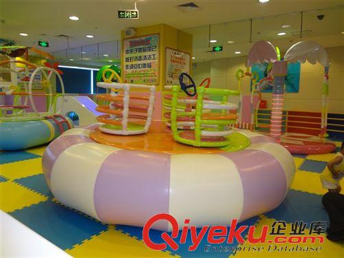 攀登架 廣東淘氣堡兒童樂園 椰子樹 {zx1}優(yōu)質(zhì)室內(nèi)外淘氣堡設(shè)備原始圖片3