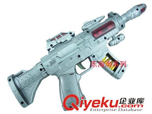 電動玩具 仿真沖鋒槍聲光震動 男孩子玩具廠家直銷批發(fā)地攤貨源夜市熱賣原始圖片2