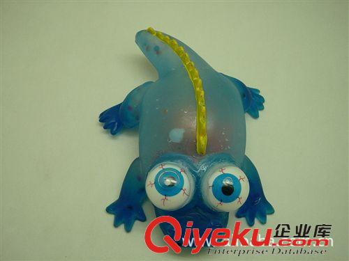 新奇特仿真動物玩具 可擠壓轉(zhuǎn)動大眼睛塑膠鱷魚玩具