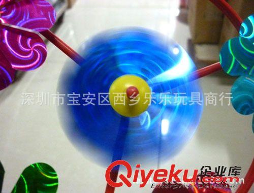 可混批少量產(chǎn)品 133批發(fā)地?cái)傂〉旯珗@ 熱賣風(fēng)車 金太陽6朵風(fēng)車 太陽花風(fēng)車玩具原始圖片2