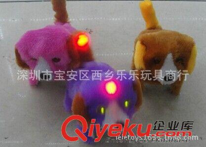 電動卡通動物玩具 熱銷前進倒退狗毛毛狗眼睛發亮會叫電動狗尾巴頭部都帶燈光花臉狗