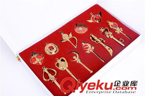 美少女戰(zhàn)士 美少女戰(zhàn)士武器項鏈套裝 變身器手杖掛飾項鏈sailor moon {zx1}款原始圖片2