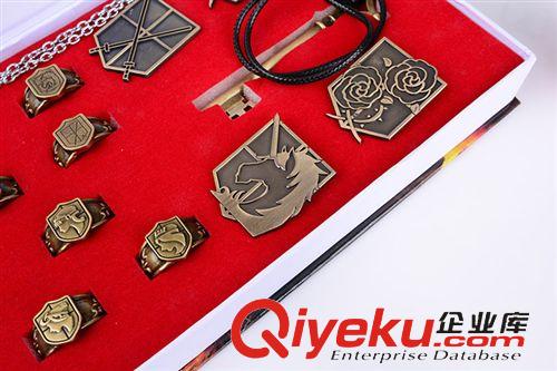 進擊的巨人 進擊的巨人套裝 三笠兵長自由之翼立體機動武器掛件COS原始圖片2