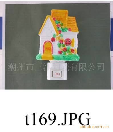 陶瓷小夜燈 香熏燈 陶瓷燈 小夜燈 陶瓷圣誕小屋小夜燈