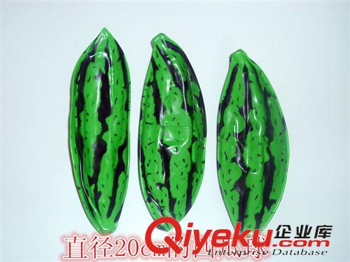 PVC球 廠家批發tj20cm 噴西瓜球充氣皮球 充氣玩具 2元玩具地攤熱賣原始圖片3