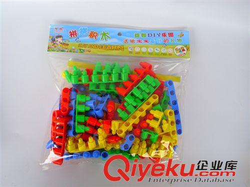 益智積木 蘑菇釘  批發(fā)兒童5兩-7兩拼插積木玩具 兒童益智雪花片  款式多 地?cái)偀豳u原始圖片2