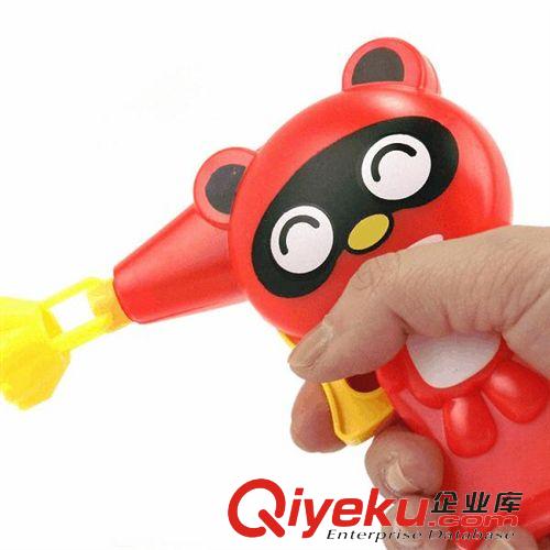 夏天熱銷玩具 中號氣壓水槍 塑料水槍 夏日熱銷 射程夠遠(yuǎn)的氣壓玩具水槍