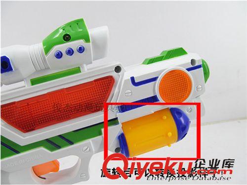 地?cái)偼婢?發(fā)聲發(fā)光投影槍 電動玩具 槍超酷的淘寶熱銷0.2原始圖片3