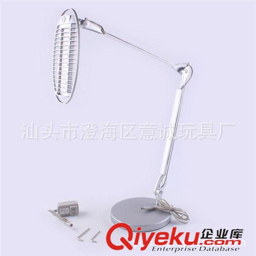 LED燈/手電筒/臺燈 廠家低價直銷 LED護(hù)眼臺燈 出口品質(zhì)三檔按鍵調(diào)光 雙臂全壓鑄鋁材