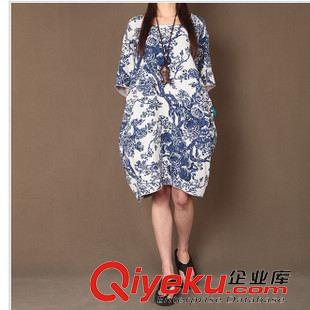 短袖連衣裙 春夏胖MM寬松大碼女裝裙子 復(fù)古印花寬松棉麻五分袖連衣裙女原始圖片2