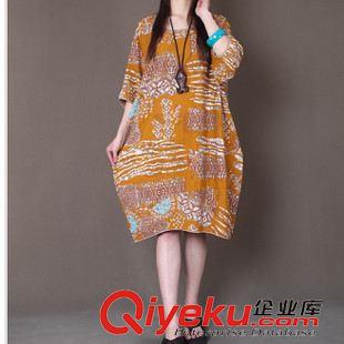 短袖連衣裙 春夏胖MM寬松大碼女裝裙子 復(fù)古印花寬松棉麻五分袖連衣裙女原始圖片3