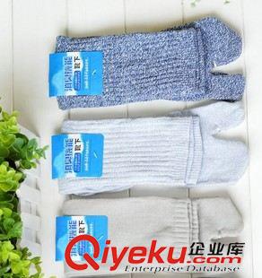 兩趾襪 外貿(mào)個(gè)性二指襪子男士純棉休閑襪二趾襪全棉中筒男襪分指襪批發(fā)原始圖片3