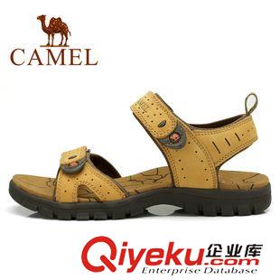 涼鞋 CAMELl駱駝戶外男款沙灘鞋 透氣防滑磨砂頭層牛皮 5T2396103
