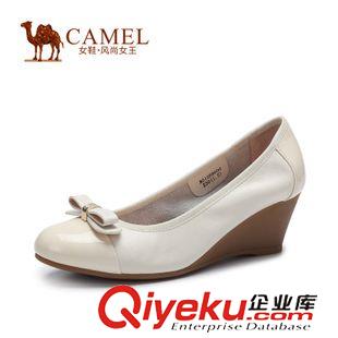 時尚單鞋 Camel駱駝女鞋 尖頭軟面羊皮金屬配飾2015春季單鞋 A51136602