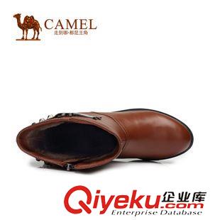 優(yōu)雅女靴 Camel駱駝 新款 圓頭厚底側(cè)拉鏈鉚釘裝飾扣帶牛皮女靴A91016625原始圖片2