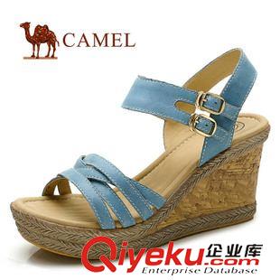 涼鞋 camel駱駝女涼鞋 夏季新款休閑牛皮防水臺(tái)坡跟涼鞋81037605原始圖片3