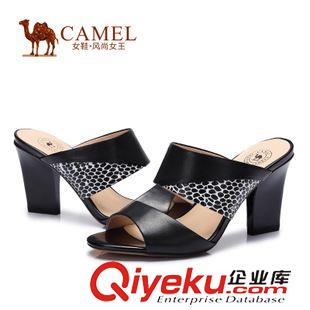 涼拖 Camel駱駝女鞋 優雅時尚 羊皮蛇皮粗高跟涼拖 A52117603