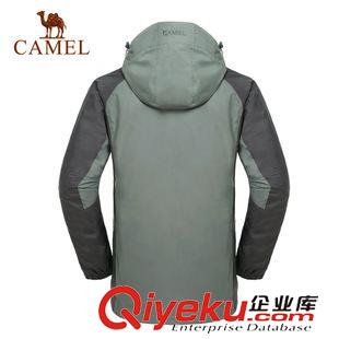 沖鋒衣 Camel駱駝戶外沖鋒衣 男款防水鎖暖防靜電三合一沖鋒衣A4W2Y0082原始圖片2