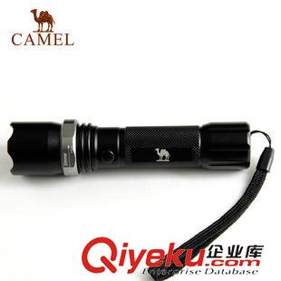戶外裝備 CAMEL駱駝戶外 強(qiáng)光遠(yuǎn)射可變焦 LED充電迷你手電筒2SA6818原始圖片2