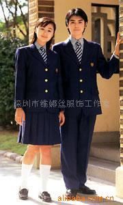小學生校服、中學生校服 10年專業設計中學生校服  小學校服 運動服 質量有保證，款式新穎