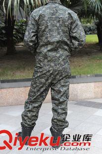 ☆☆戶外服裝系列☆☆ 可供選擇全新通用戰魂服飾戶外套裝圖片色見產品說明保暖外套套裝
