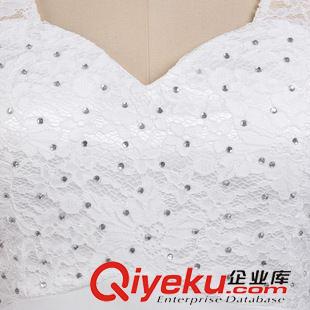 2015.08月新品 宫廷复古欧根纱刺绣雪纺拼接款长款大摆白色蕾丝肩带雪纺晚礼服现