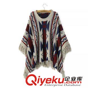 8.13 現(xiàn)貨批發(fā)歐風(fēng)2015秋裝新款女裝上衣 復(fù)古風(fēng)幾何菱形提花斗篷毛衣原始圖片2