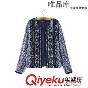 7.29 歐美時(shí)尚2015秋冬裝新款女裝棉服薄 名族風(fēng)重工刺繡繡花長(zhǎng)袖棉衣