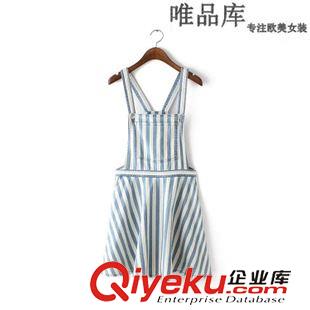 7.9 歐洲站2015夏季女裝新品 胸前大口袋藍(lán)白條紋牛仔背帶裙連衣裙