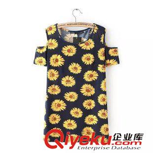 5.29 歐洲站 廠家直銷2015新款短裙歐美女裝向日葵印花露肩短袖連衣裙原始圖片2