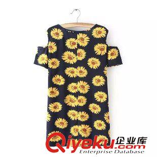 5.29 歐洲站 廠家直銷2015新款短裙歐美女裝向日葵印花露肩短袖連衣裙原始圖片3