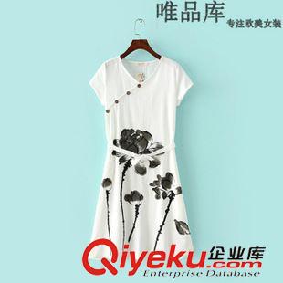 5.14 2015夏季新款女裝 圓領(lǐng)短袖卡通太空旅行休閑T恤 女 批發(fā)