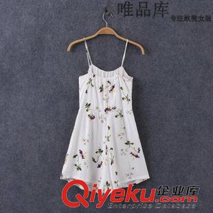 5.11 速賣通 歐洲站2015夏季新款歐美風(fēng)人棉條紋連體短褲 女