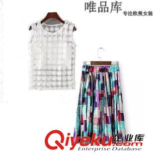 5.8 歐洲站 2015女裝夏季新款 復(fù)古風(fēng)印花拼色短袖寬松連衣裙
