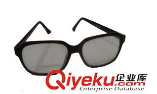 防護(hù)眼鏡 廠家tj供應(yīng)電焊眼鏡/勞保眼鏡/防護(hù)眼鏡--穿絲防紫外線電焊眼鏡原始圖片3