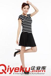 成人舞蹈服 成人廣場舞套裝 拉丁舞蹈服套裝 舞蹈上衣+舞蹈裙 新款原始圖片2